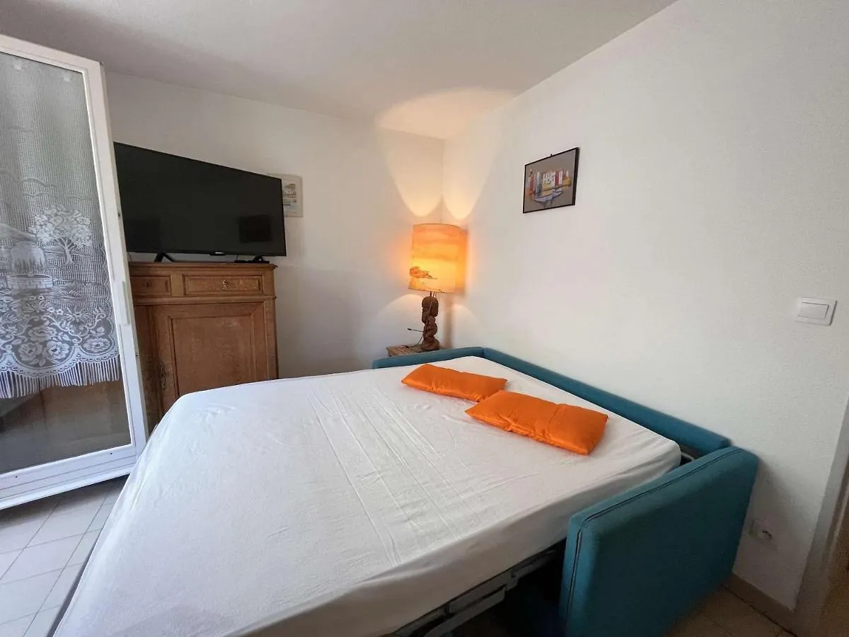 Appartement 2 Pieces Avec Terrasse, Piscine, Parking Prive Et Proche Plage A Saint-Aygulf - Fr-1-226A-87 Saint Aygulf